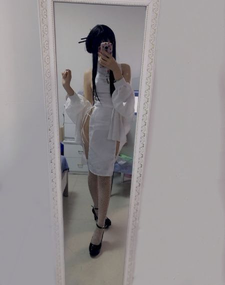 妻子和他的学生