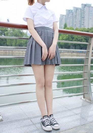 小的朋友中字